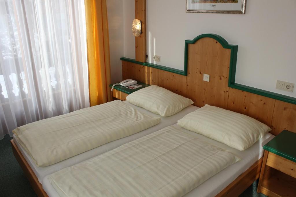 Hotel Lohninger-Schober Sankt Georgen im Attergau Bilik gambar