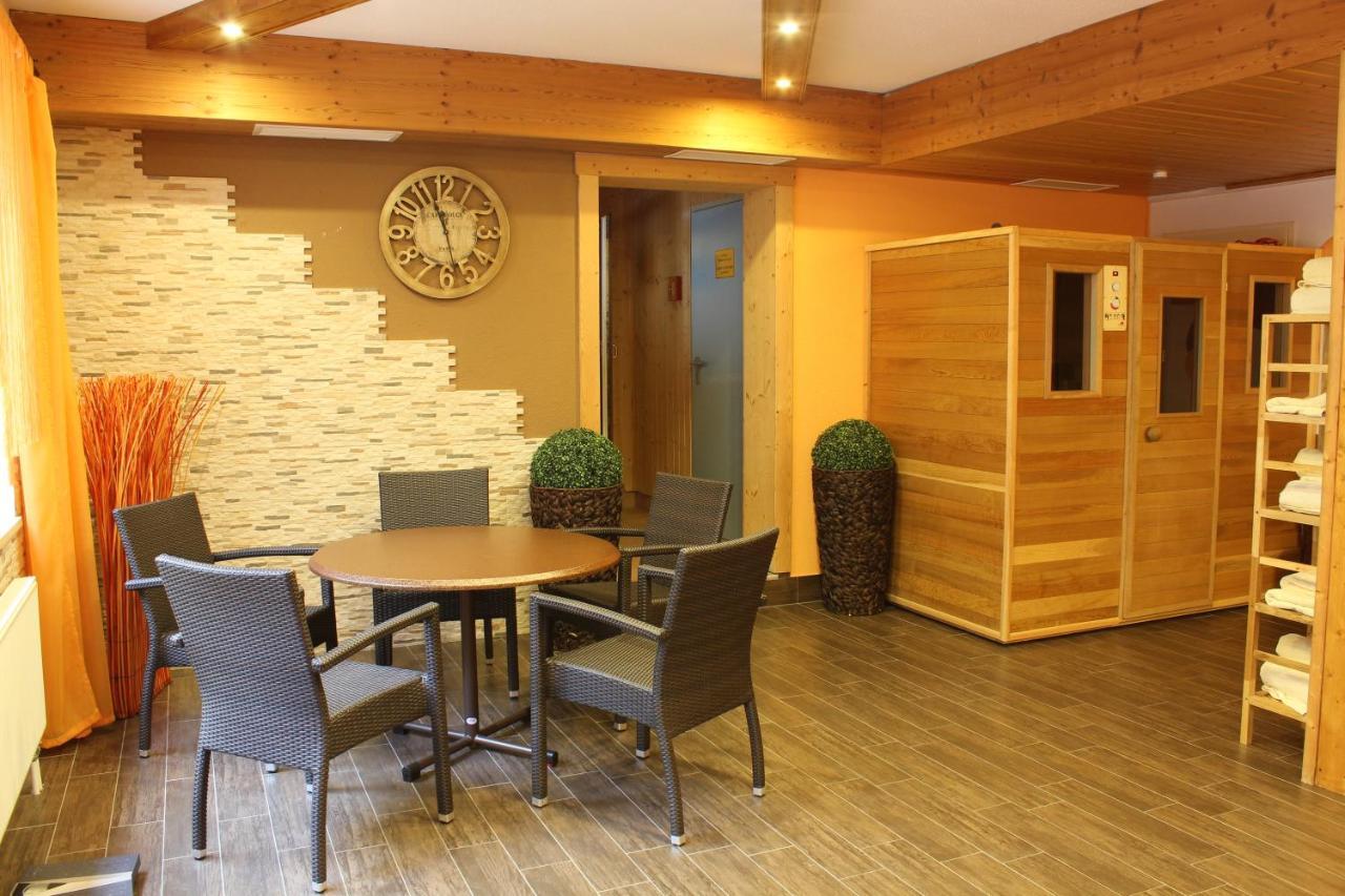 Hotel Lohninger-Schober Sankt Georgen im Attergau Luaran gambar
